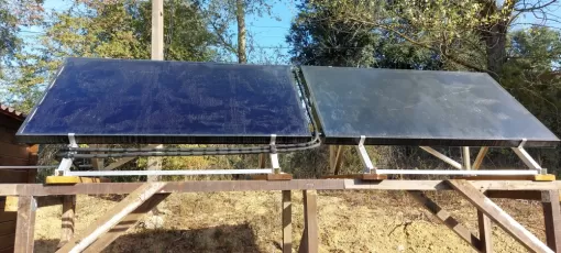 capteurs solaire posés en extérieur