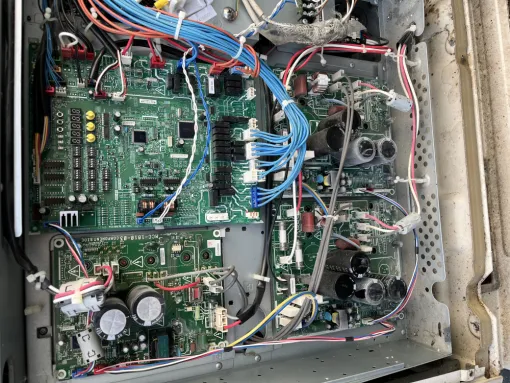 De gros dégats sur 3 cartes.