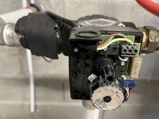 Pour éviter tout problème.