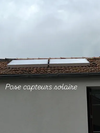 Installation de capteurs solaires sur un toit à Ghisonaccia, Ghisonaccia, PLOMBERIE CHAUFFAGE ROSSI GERARD