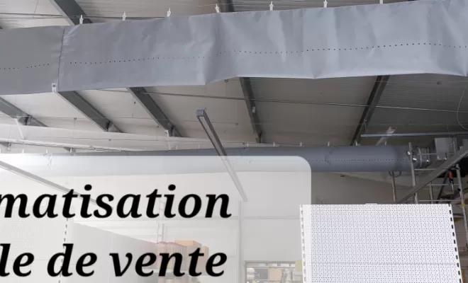 GRANDE SALLE CLIMATISEE AVEC GAINE TEXTILE