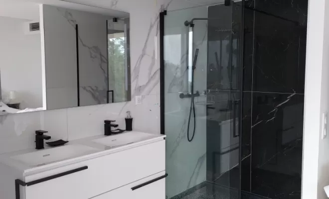 Meuble vasque et douche. maison individuelle